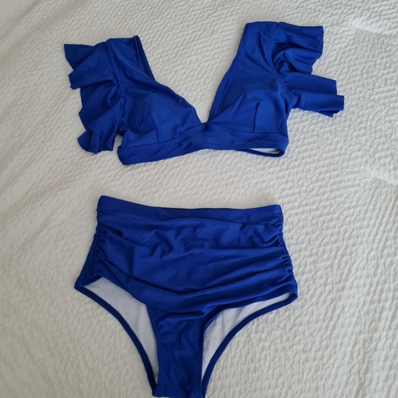 Royal blue, NWT women's Ruffle Shoulder swimsuit bikini,Sz,Small - Picture 11 of 12
